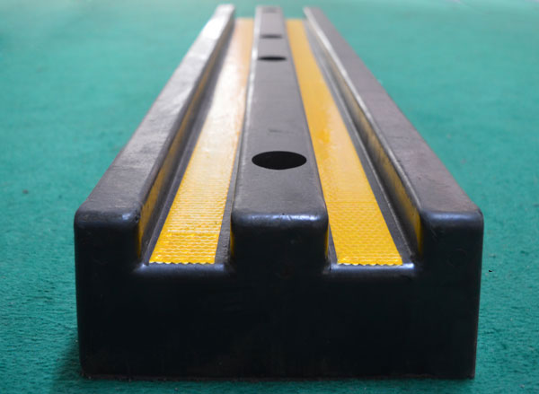 想要加長加厚款防撞塊就上新恒安交通設(shè)備