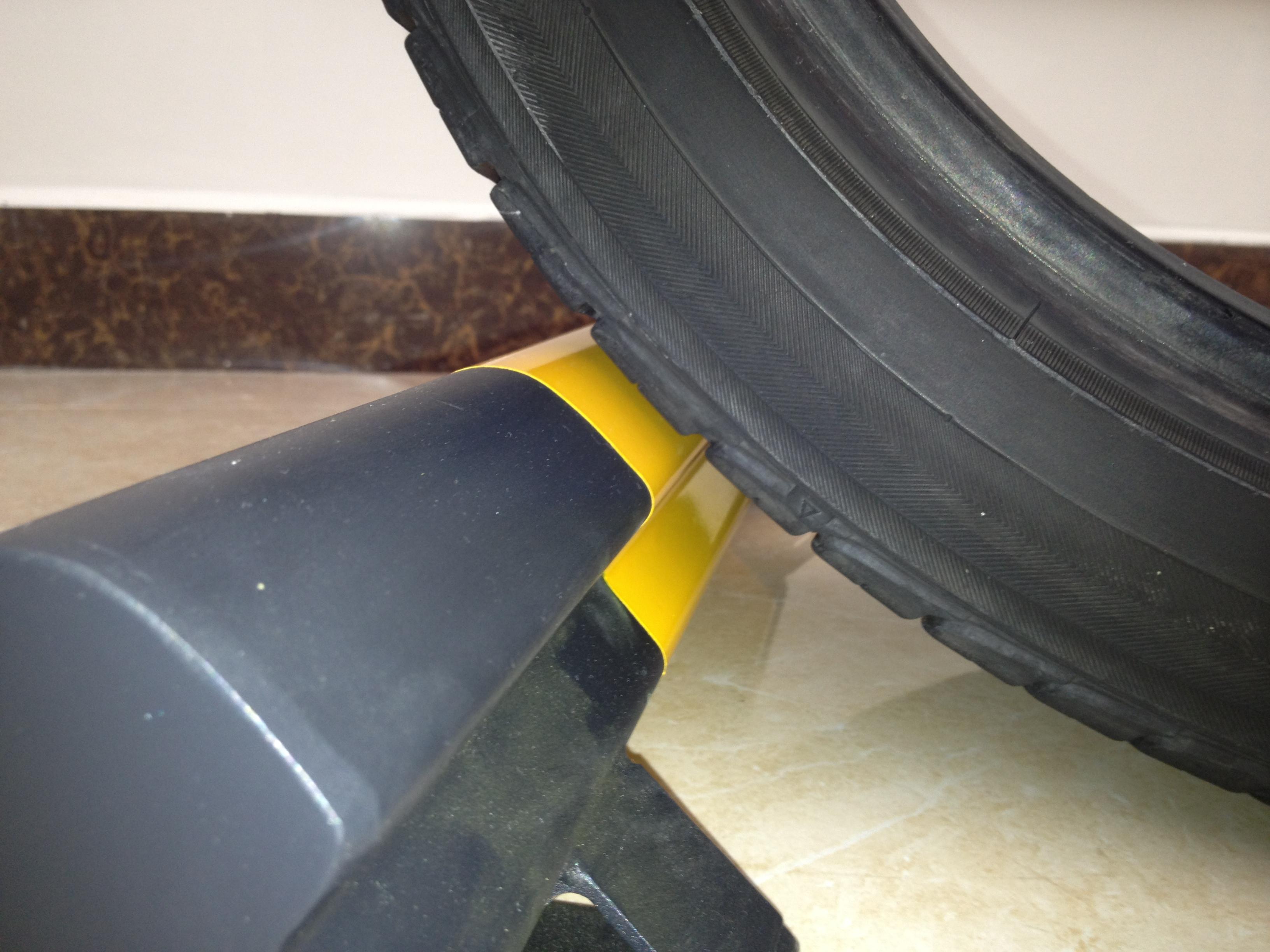 耐壓耐撞車(chē)輪定位器找東莞新恒安,優(yōu)質(zhì)車(chē)輪擋車(chē)器耐用安裝方便使用效果好